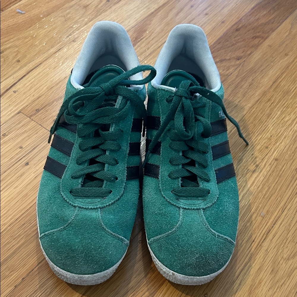 Adidas Gazelle Green Black Suede Sneakers size 8M/ FR 41.5